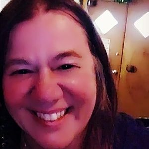 Meet your Posher, Dolores